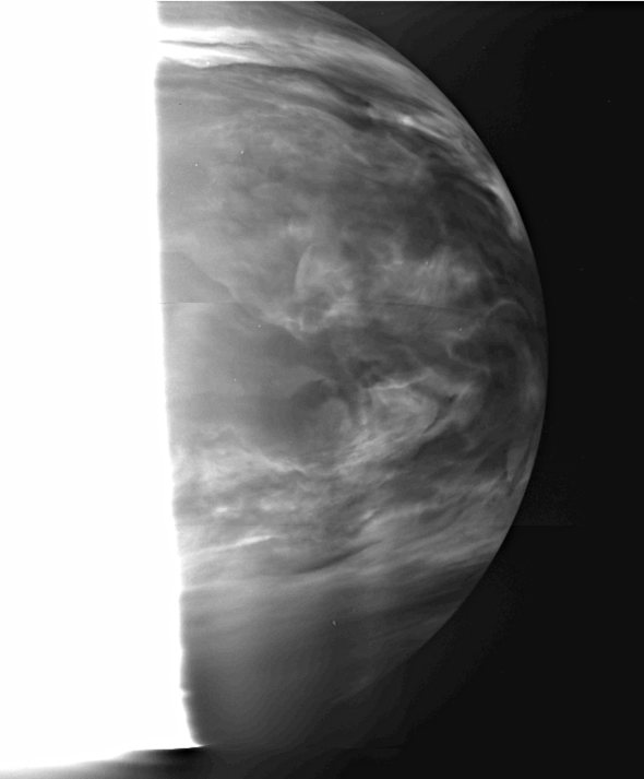 IR2 (2.26 µm)で撮影した金星夜面の写真