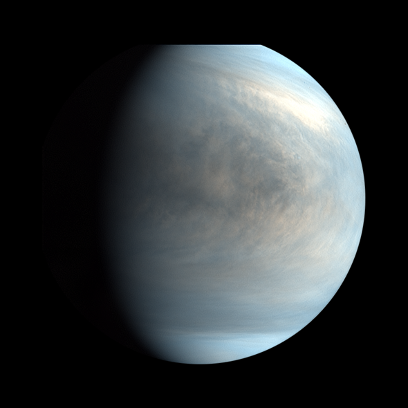 UVIで撮影した金星昼面合成擬似カラー画像（2017/10/05）の写真