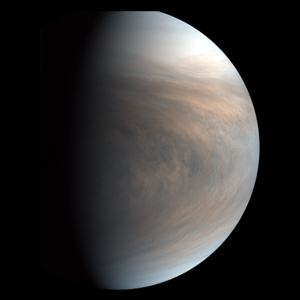 UVIで撮影した金星昼面合成擬似カラー画像（2018/03/29）の写真